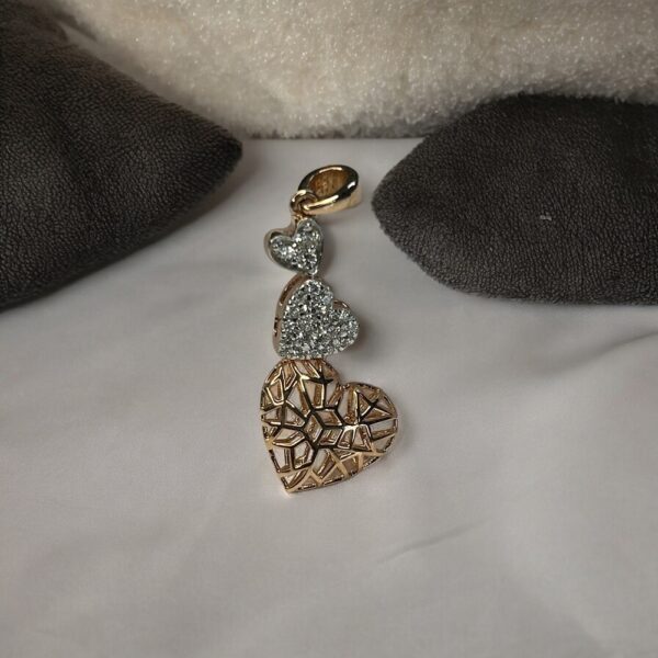 Three tiny hearts - Image 2