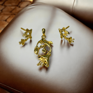 Floral Pendant Set